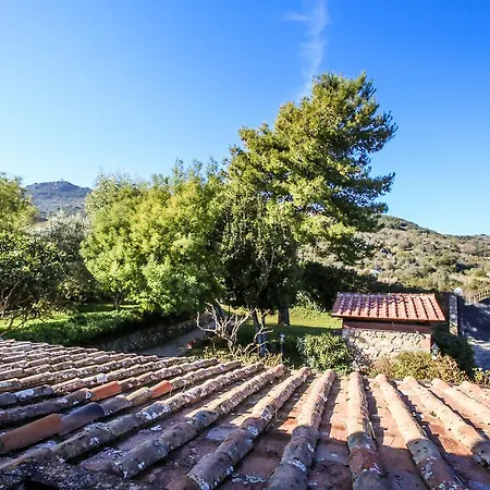 Casalino Spagnolo Garden Apartment *